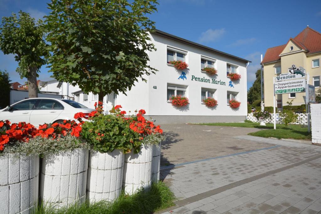 Pension Marion Binz Exterior photo